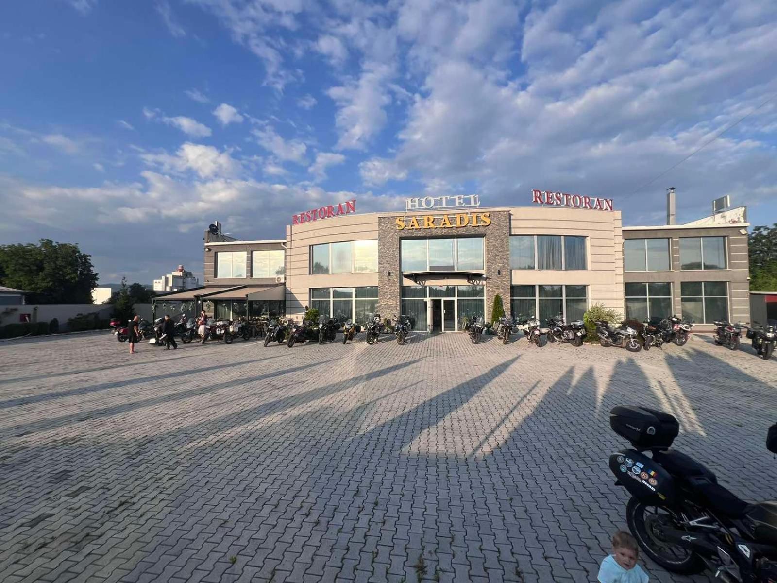 Hotel Saradis Kruševac Exterior foto